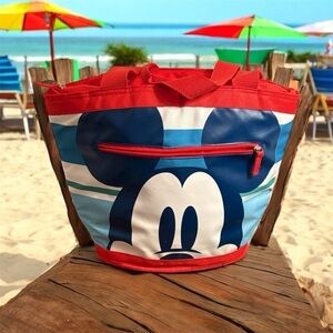 Disney  Mickey Mouse Large Insulated Bag